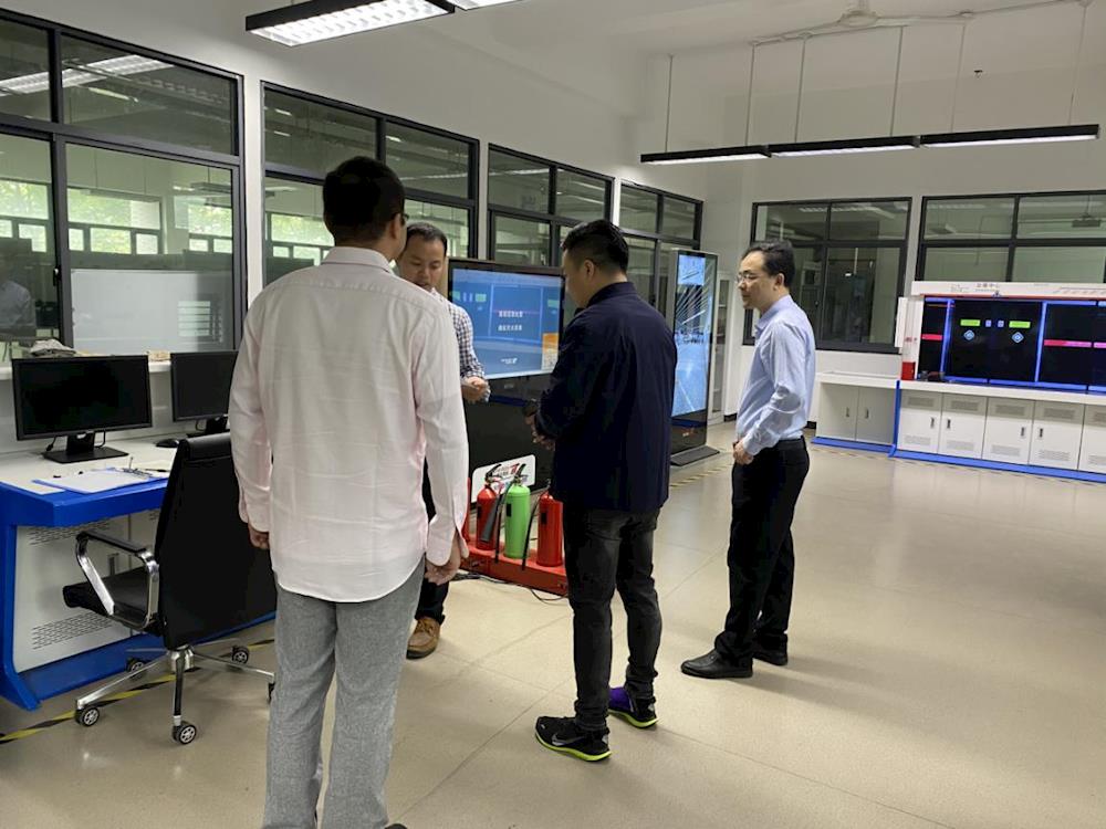 2fd78514706543c499c461df681a3417.jpeg 2fd78514706543c499c461df681a3417.jpeg